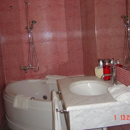 Bcomfort Guest house *
